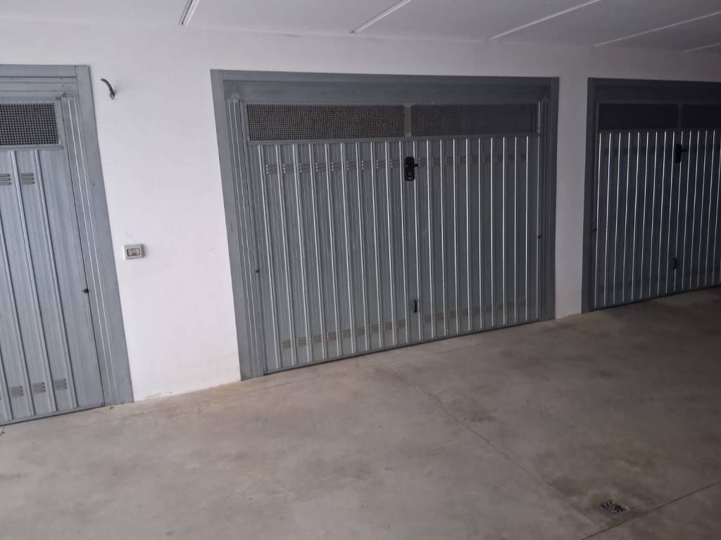 Box / garage a Riccione in Viale Noto - Foto 4