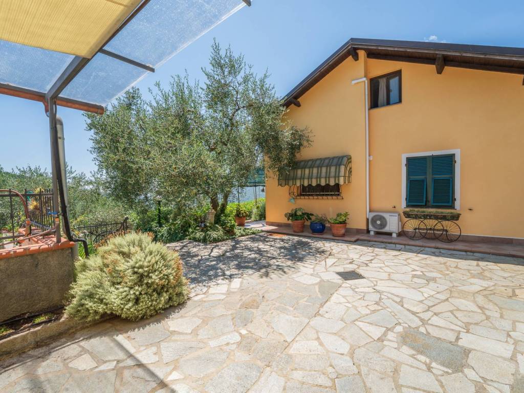 Villa a Pontedassio in Strada per Località Vasia - Foto 2