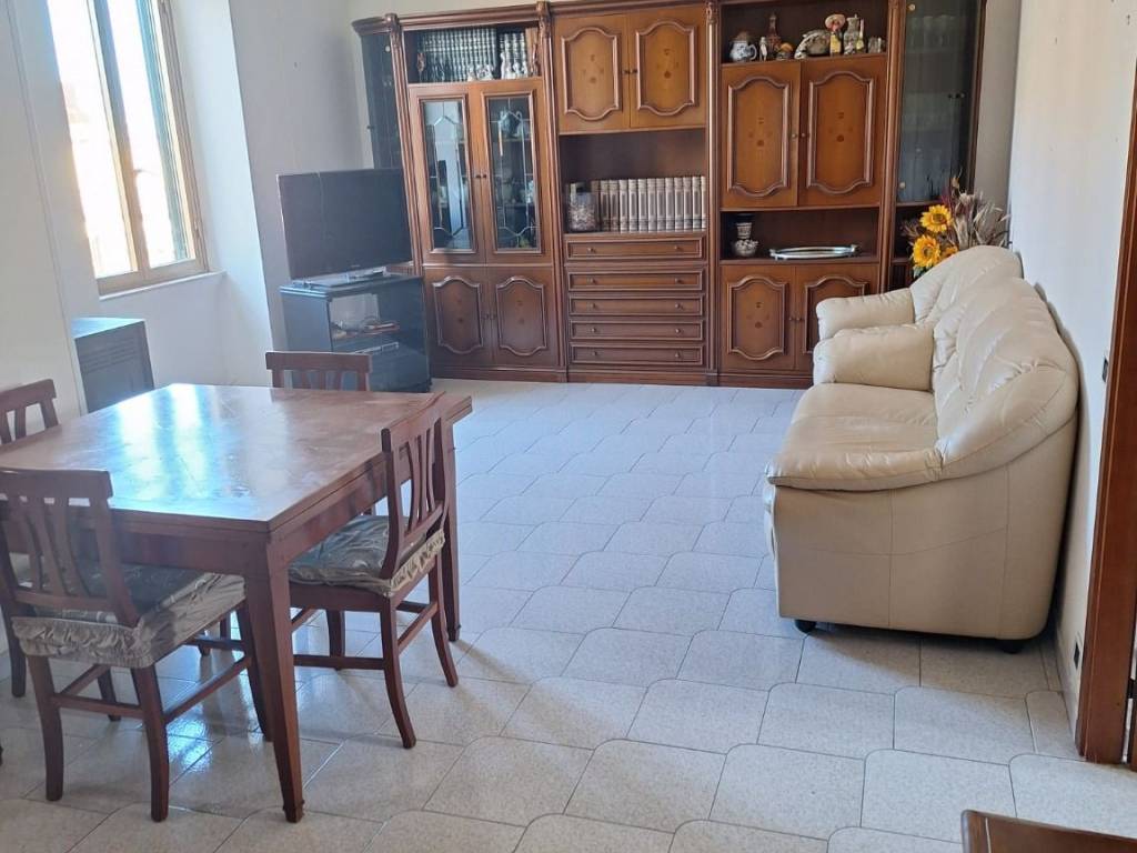 Appartamento a Civitavecchia in Via Achille Montanucci, 21 - Foto 4