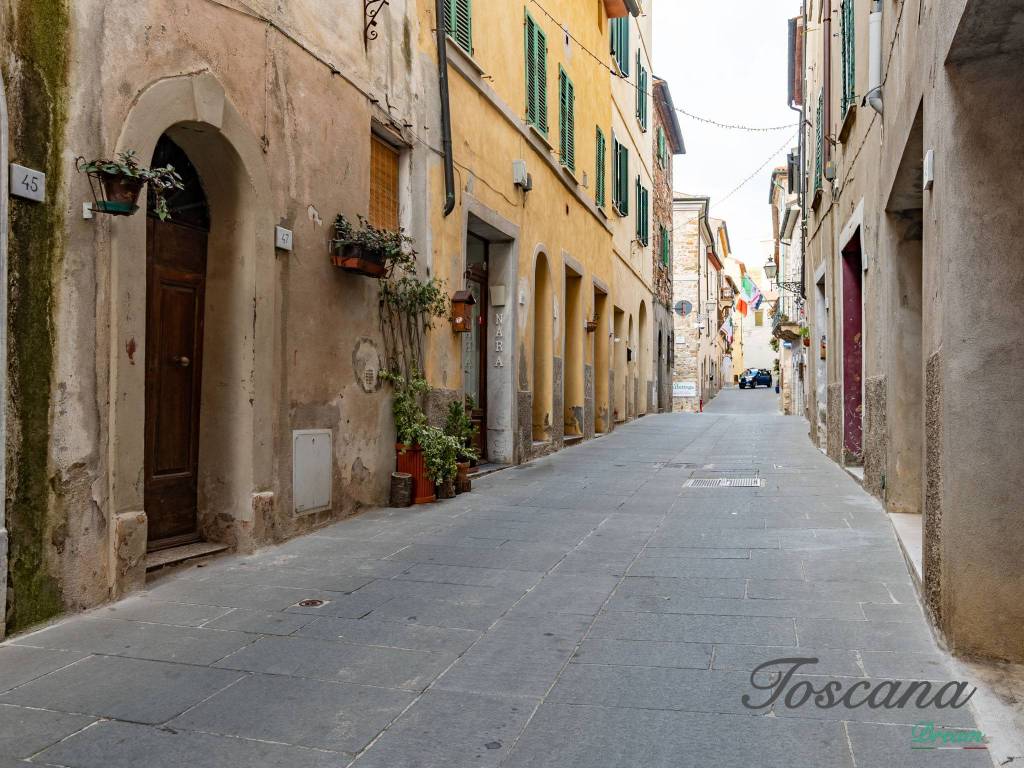 Attico / mansarda a Monterotondo marittimo in Via Licurgo Bardelloni - Foto 3