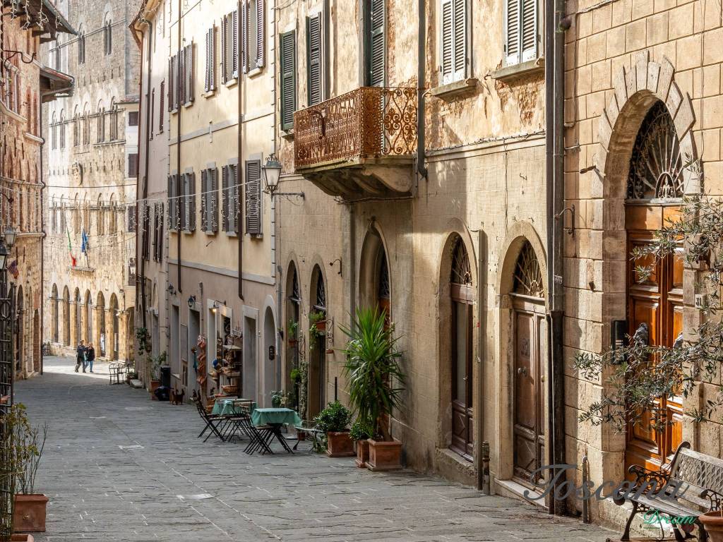 Appartamento a Massa marittima in Via Moncini, 31 - Foto 2