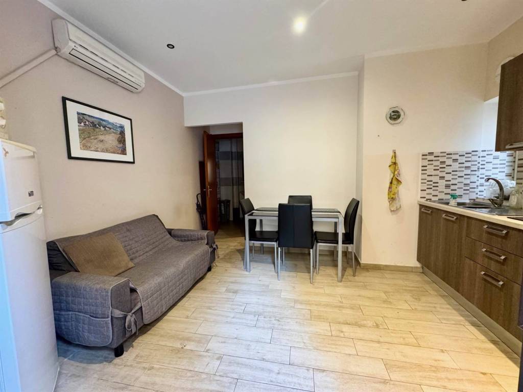 Appartamento a Campofelice di roccella in Via Vittorio Emanuele - Foto 2