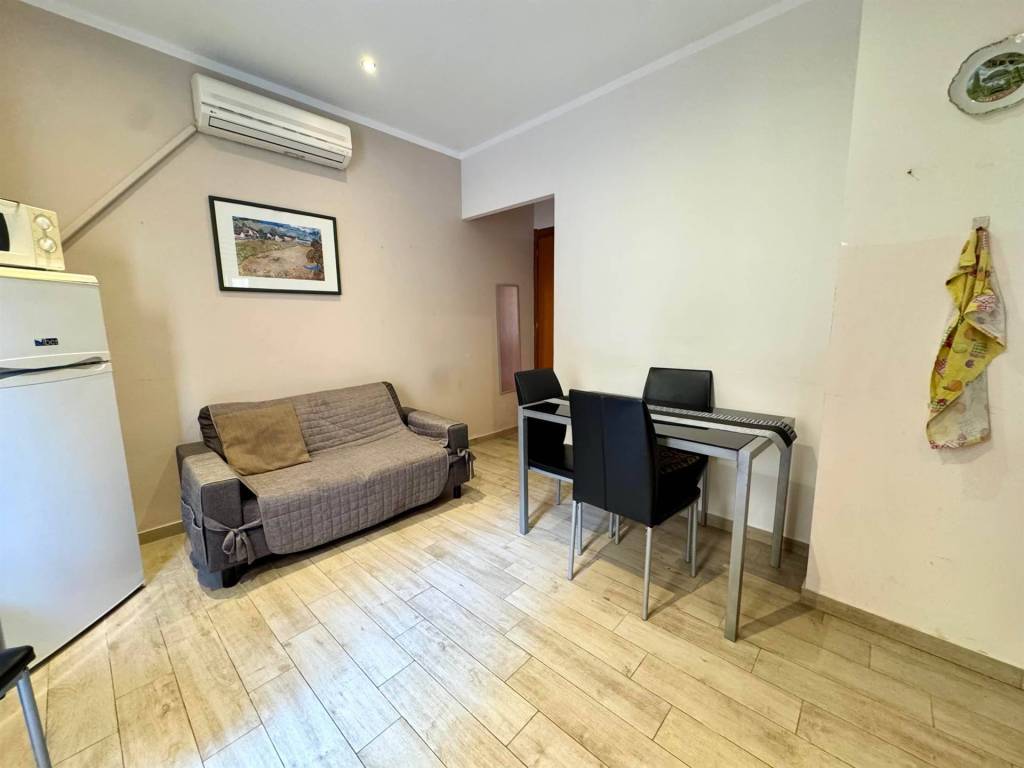 Appartamento a Campofelice di roccella in Via Vittorio Emanuele - Foto 4