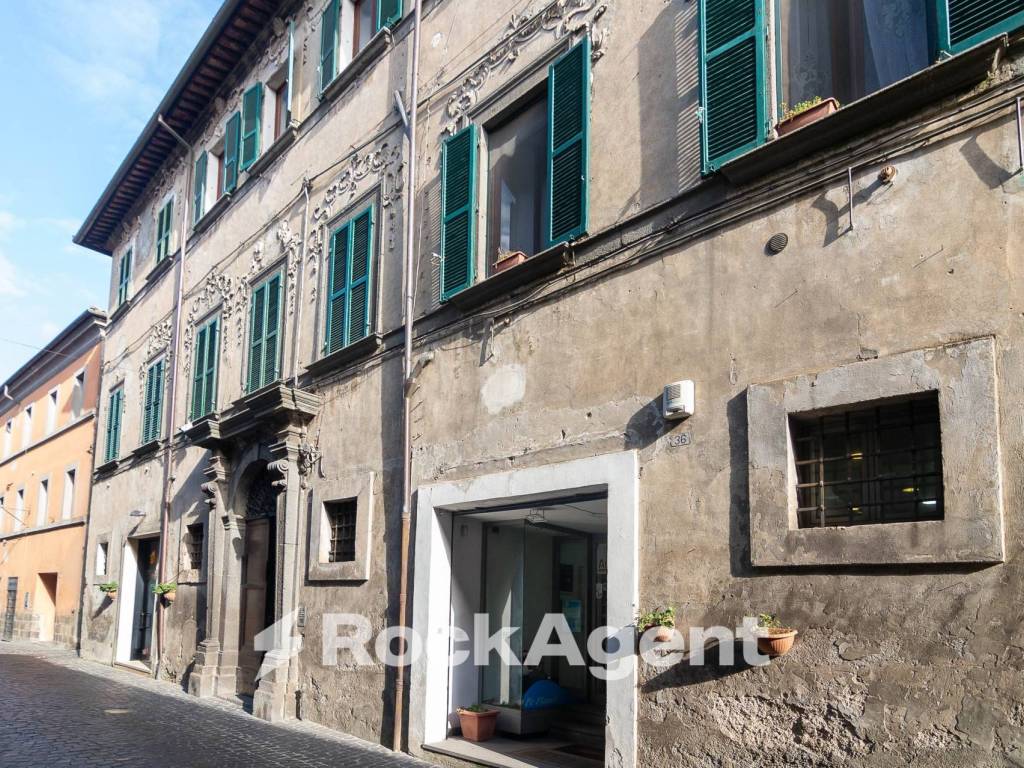Appartamento a Acquapendente in Via Roma, 34 - Foto 2