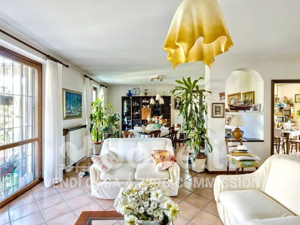 Appartamento a Varese in Via Cascina del Rosario, 26 - Foto 2