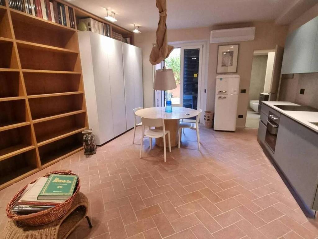 Appartamento a Pisa in Via Santa Marta, 56127 - Foto 2