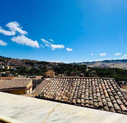 Villa a Caccamo in Via Regina Elena - Foto 2
