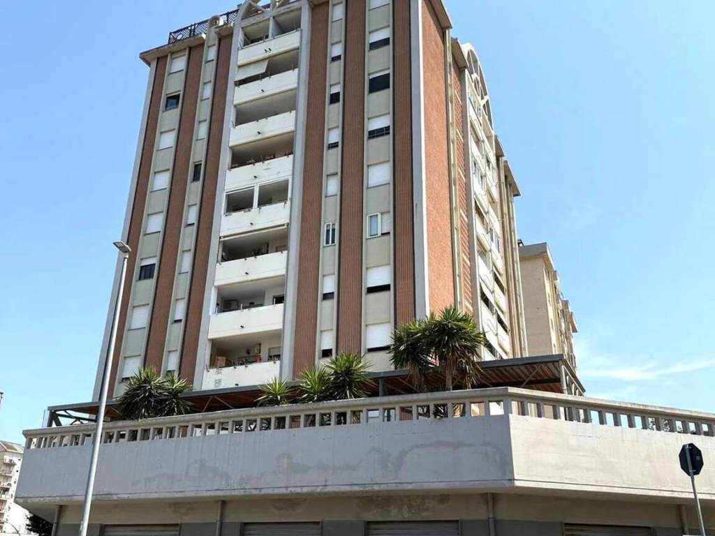 Appartamento a Civitavecchia in Via Francesco Navone, 2 - Foto 3