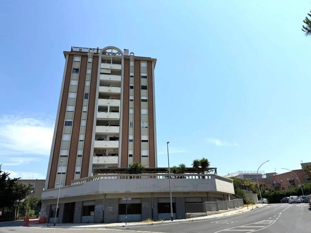 Appartamento a Civitavecchia in Via Francesco Navone, 2 - Foto 4