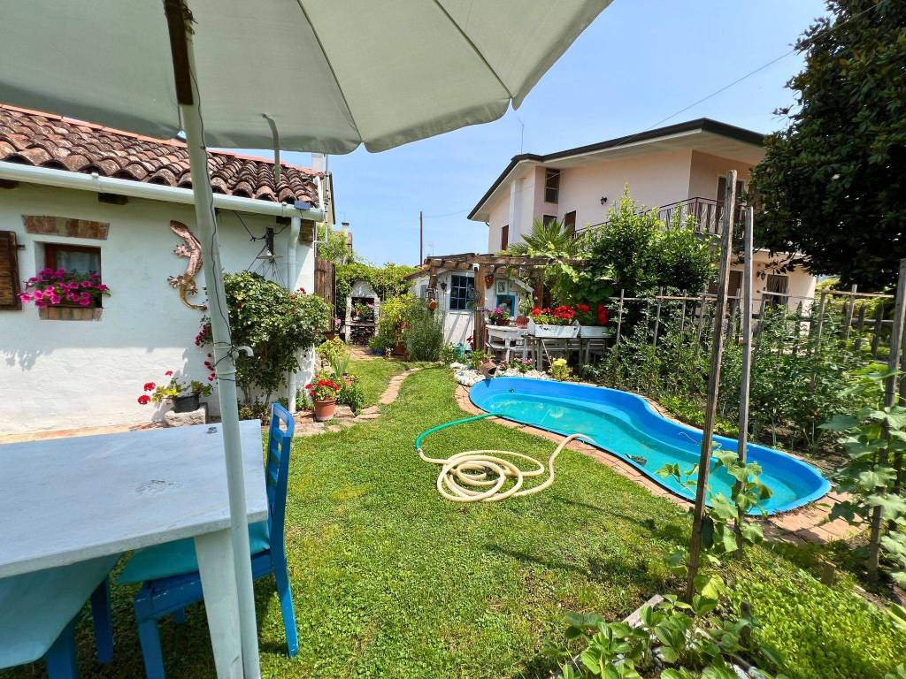 Villa a Roncade in Via Ugo Foscolo - Foto 4