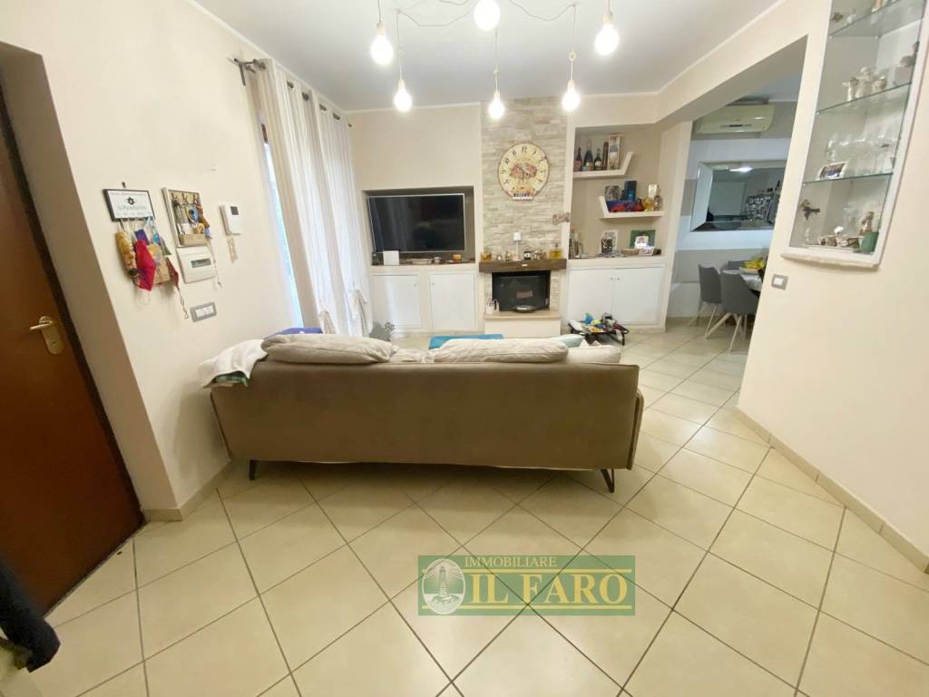 Villa a Giugliano in campania in Corso Campano - Foto 3