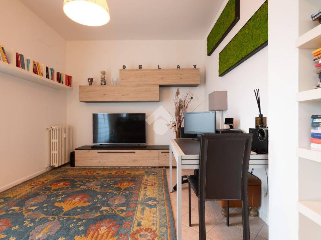 Appartamento a Verona in Via Don Carlo Steeb, 21 - Foto 2