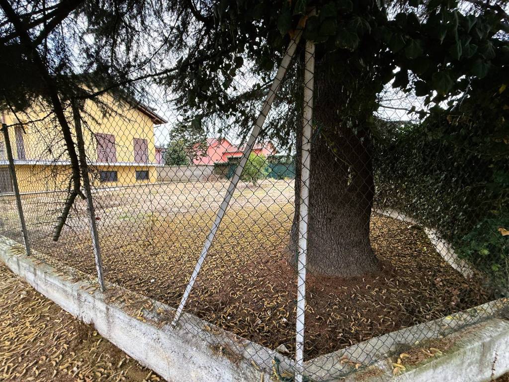 Terreno a Marcallo con casone - Foto 2