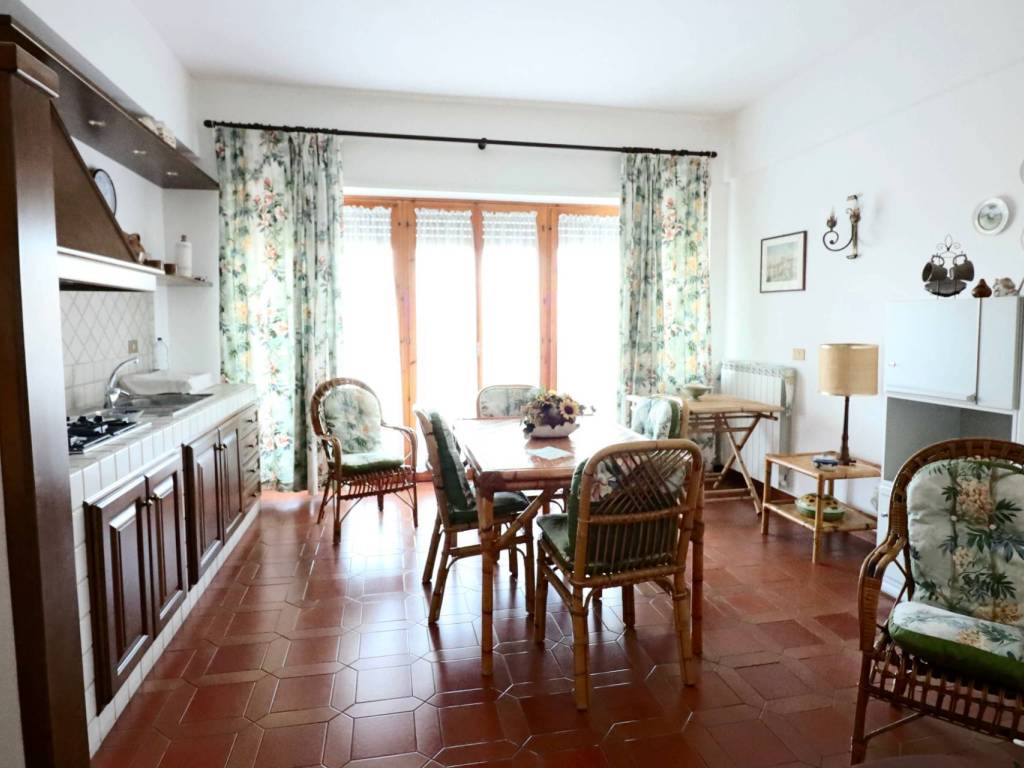 Appartamento a Ronciglione in Via Capranica, 3 - Foto 2