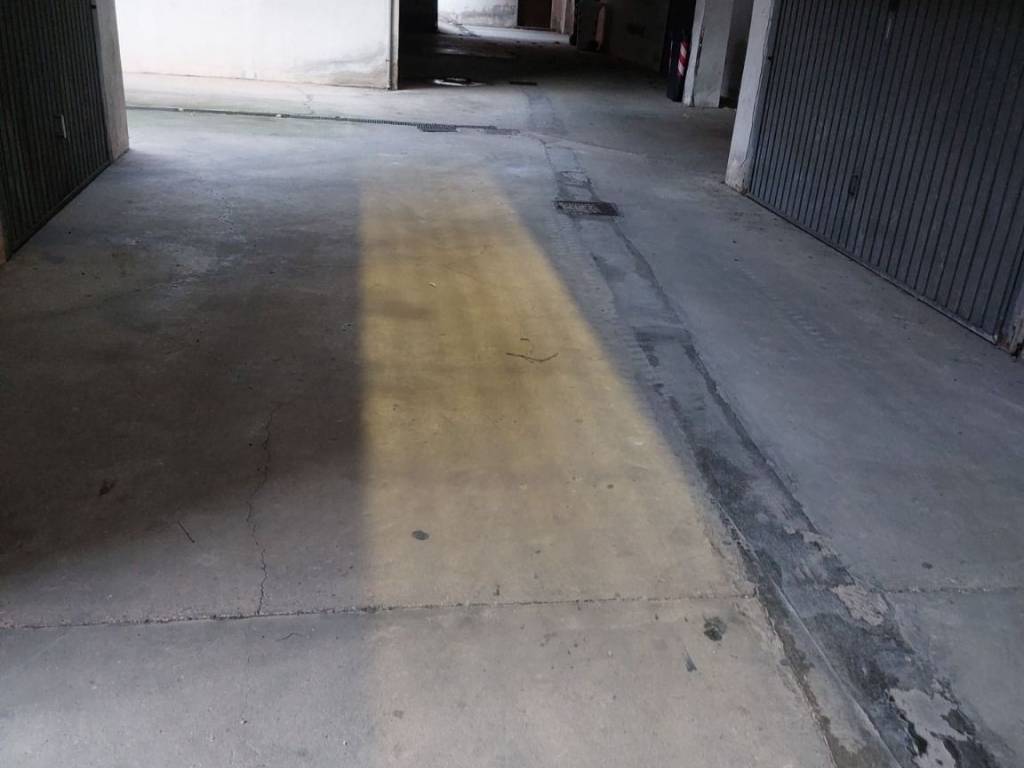 Box / garage a Civitavecchia in Via Romolo Mori, 18 - Foto 5