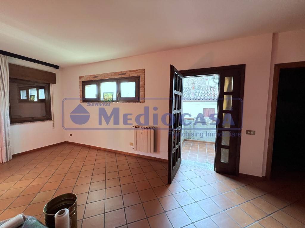 Casa indipendente a Costa di rovigo in Piazza San Giovanni Battista - Foto 4