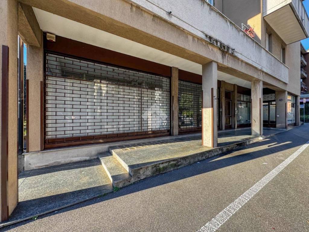 Immobile a Lecco in Via Adamello, 19 - Foto 5