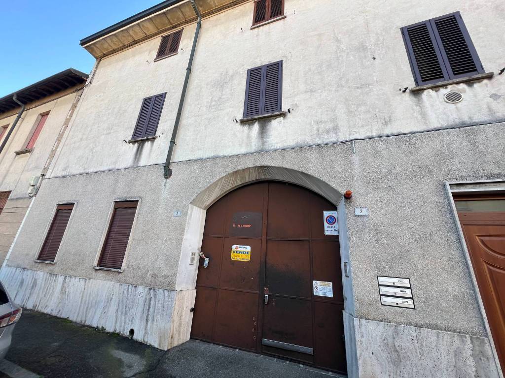 Appartamento a Busto arsizio in Via Rodolfo Gallazzi, 2 - Foto 2