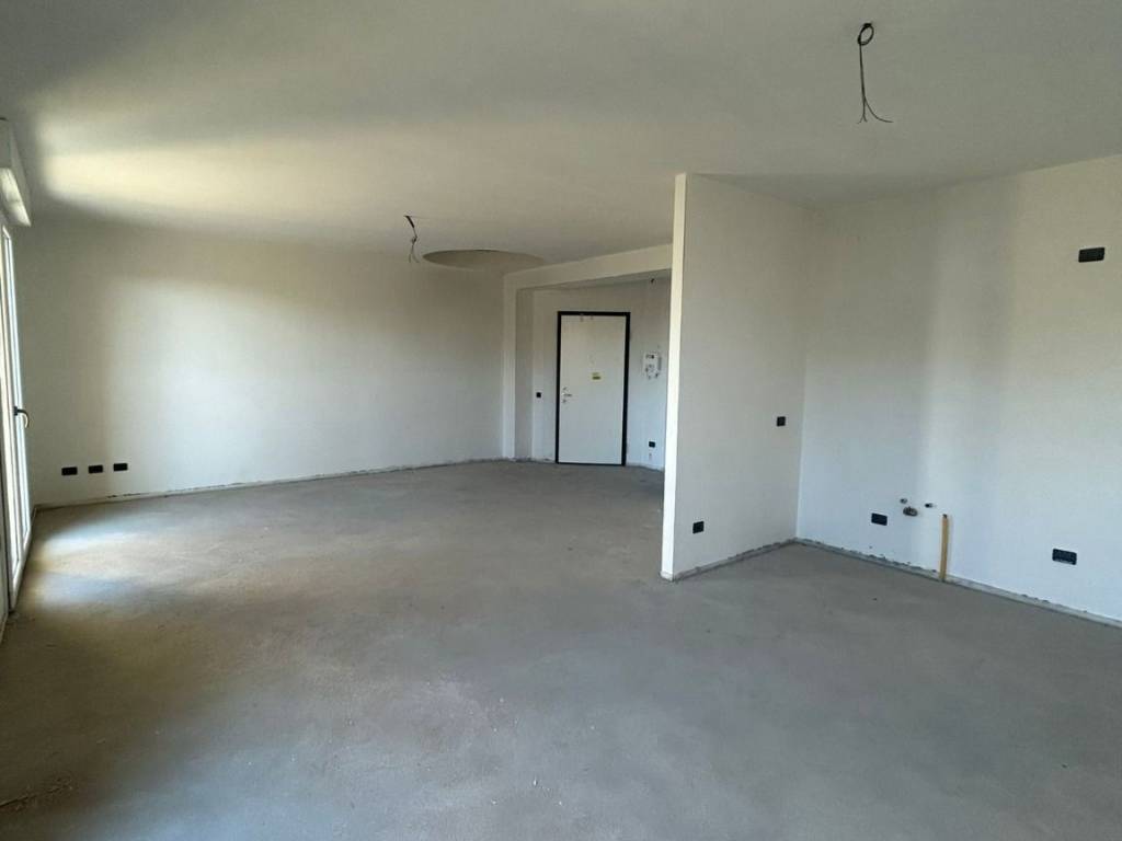 Casa indipendente a Cislago in Via Cesare Battisti, 1088 - Foto 3