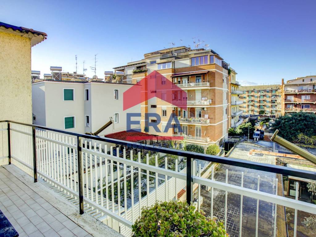 Appartamento a Pomezia in VIA ROMA, 27 - Foto 4