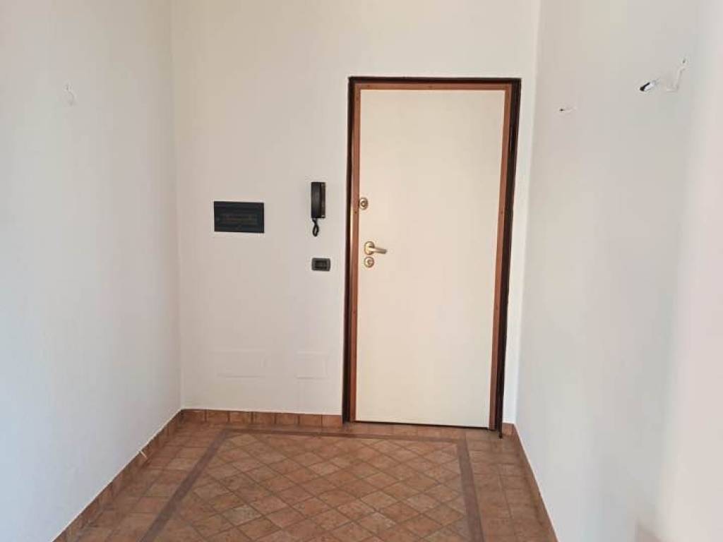 Appartamento a Cremona in Via Olona - Foto 2
