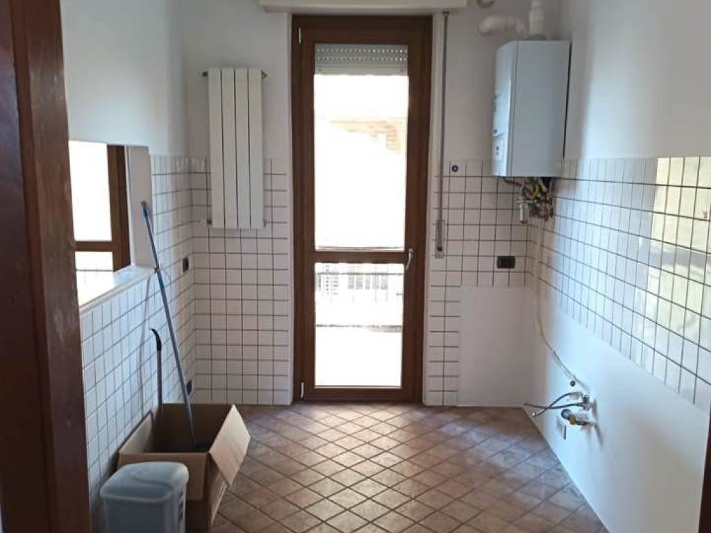 Appartamento a Cremona in Via Olona - Foto 3