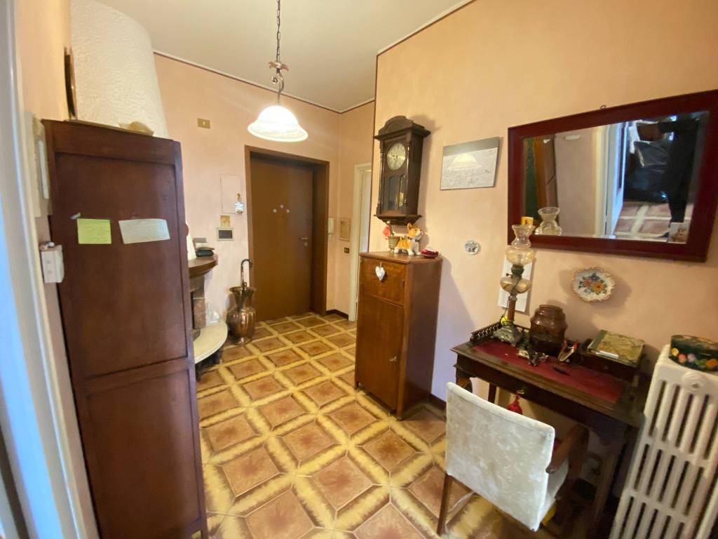 Appartamento a Busto arsizio in Via Ippolito Pindemonte, 1 - Foto 4