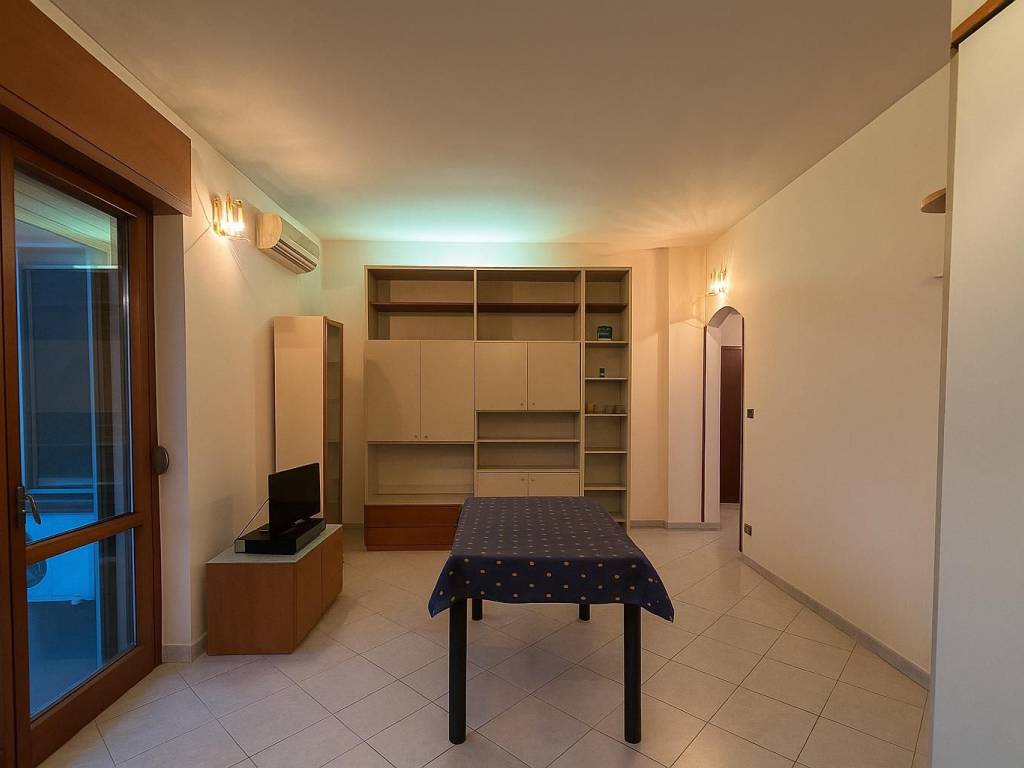 Appartamento a Moncalieri in Strada Genova - Foto 2