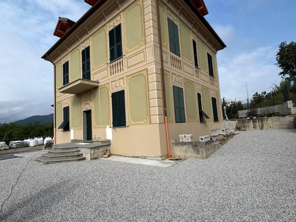 Villa a Serra riccò in Via Costa Favareto, 4 - Foto 3