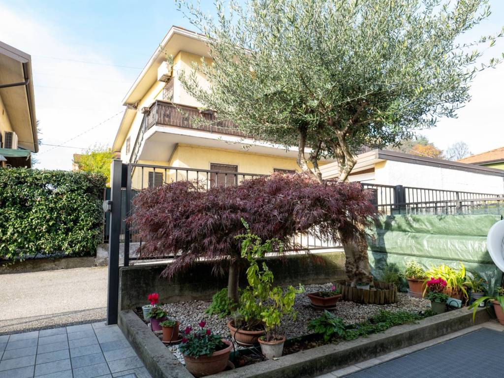 Appartamento a Dalmine in Via Pinosa - Foto 3