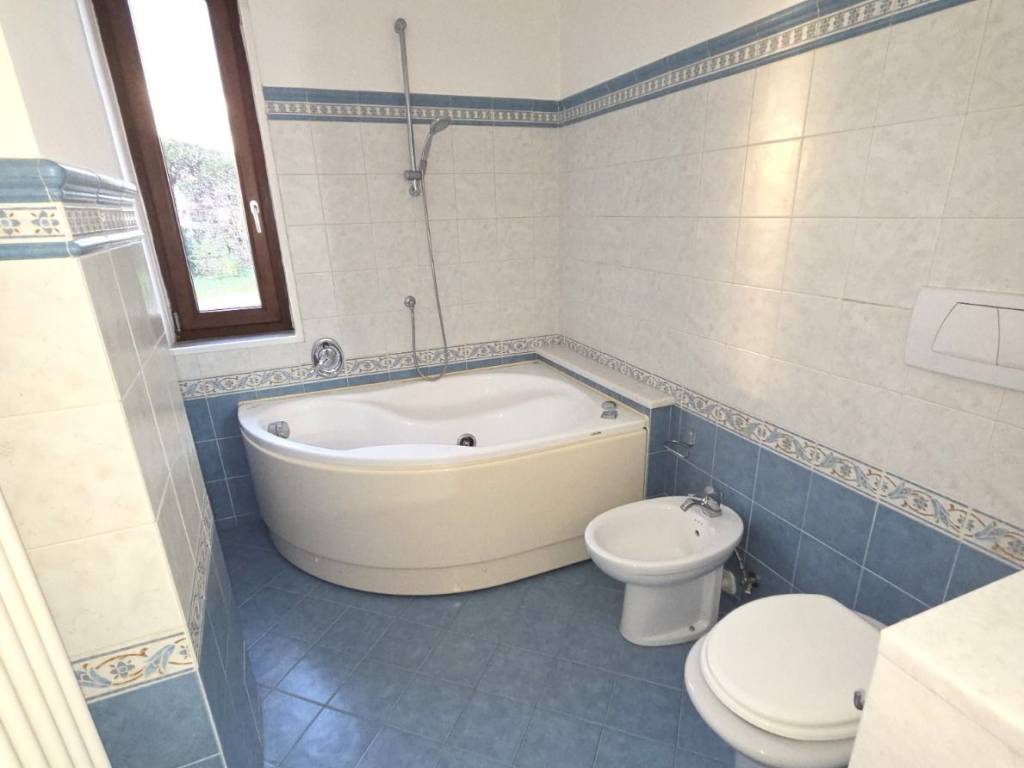 Casa indipendente a Campi bisenzio in Via Vingone, 28 - Foto 4