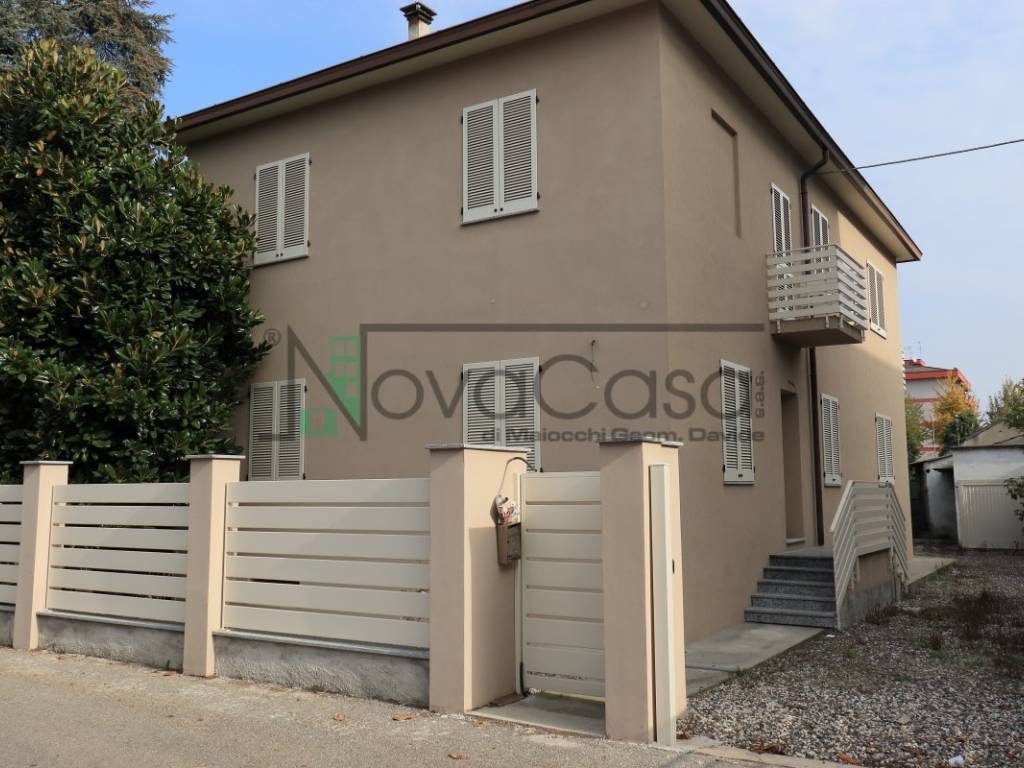 Villa a Codogno in Via Paolo Bignami, 23 - Foto 2