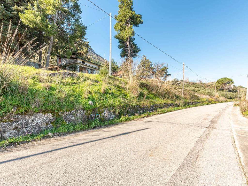 Villa a Altofonte in Via Ferrovia Est, 23 - Foto 2