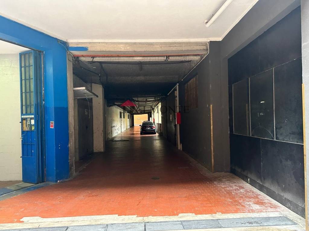 Box / garage a Bologna in Via Emilia Levante - Foto 2