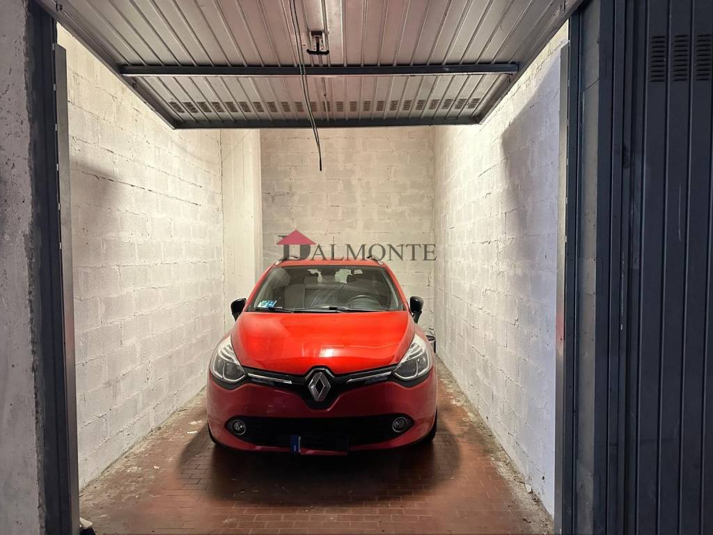 Box / garage a Bologna in Via Emilia Levante - Foto 4