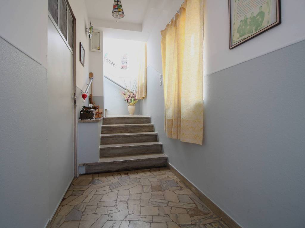 Appartamento a Montecchio maggiore in Via Pietro Ceccato - Foto 2