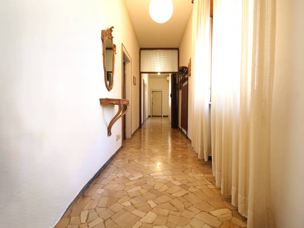 Appartamento a Montecchio maggiore in Via Pietro Ceccato - Foto 5