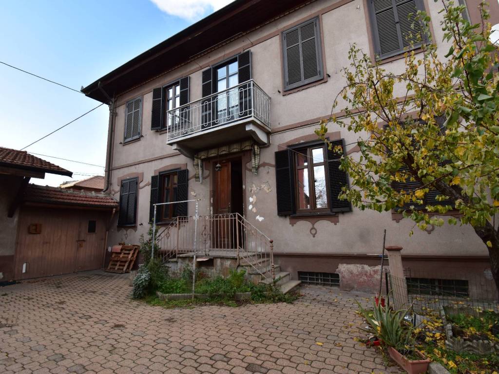 Villa a Pinerolo in Viale Castelfidardo, 44 - Foto 3