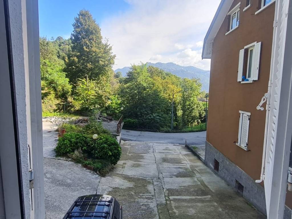 Appartamento a Como in Via 27 Maggio, 47 - Foto 3