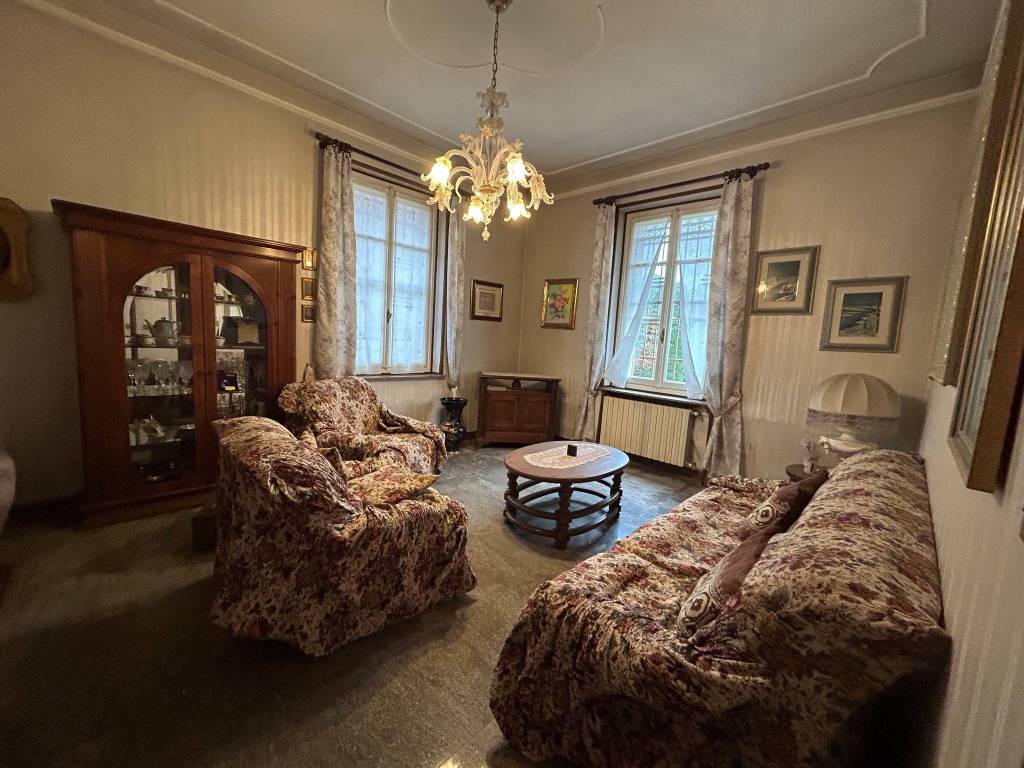 Villa a Palestro in Via Vinzaglio - Foto 4