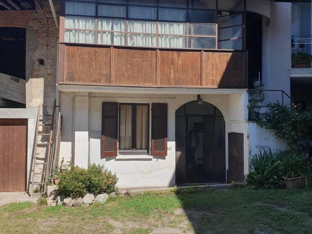 Appartamento a Leggiuno in Via Lago Maggiore, 13 - Foto 3