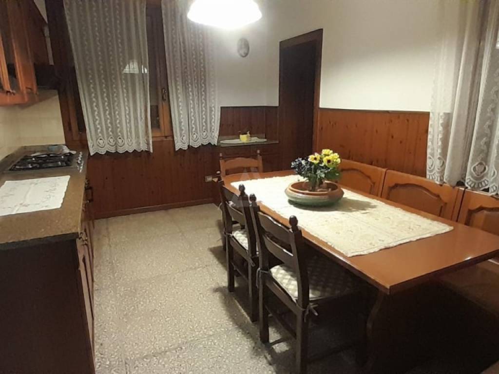 Casa indipendente a Asolo in Via Castellana - Foto 5