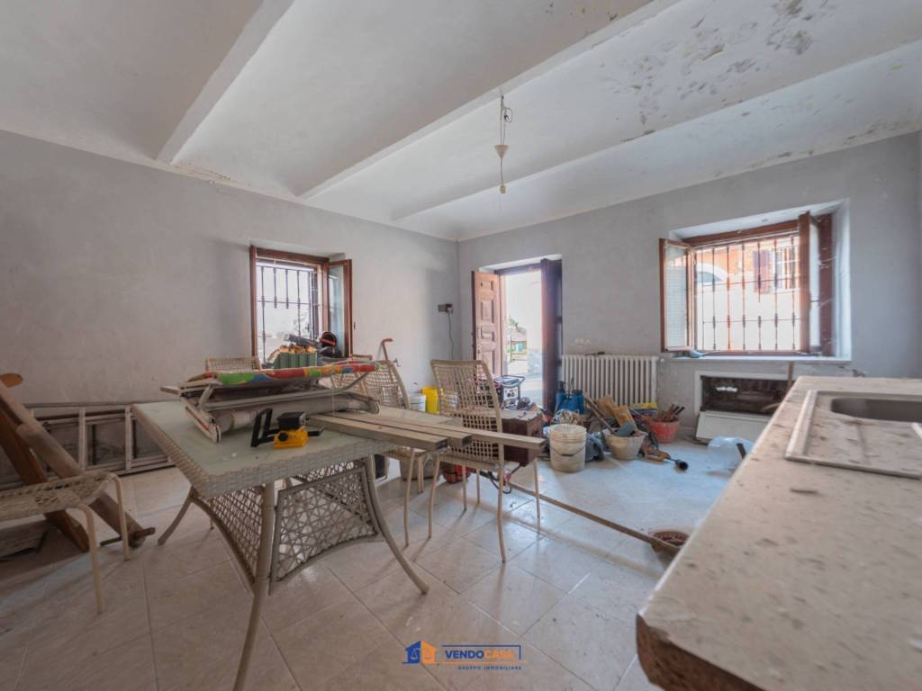 Casa indipendente a Vigliano d'asti in Piazza Anita Garibaldi, 2 - Foto 3