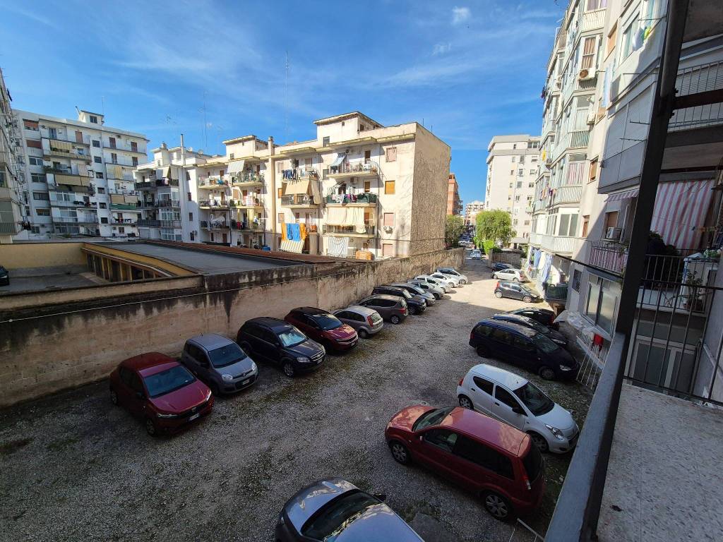 Appartamento a Taranto in Via Lazio, 106 - Foto 2
