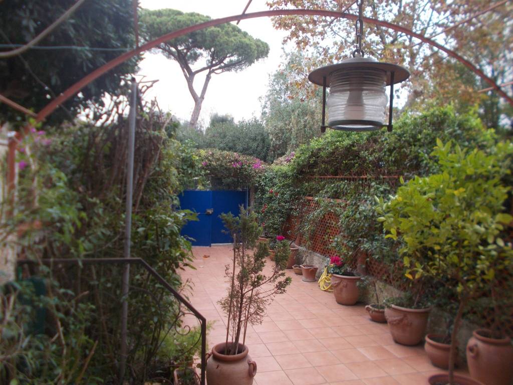 Appartamento a Santa marinella in Via Giulio Cesare - Foto 2