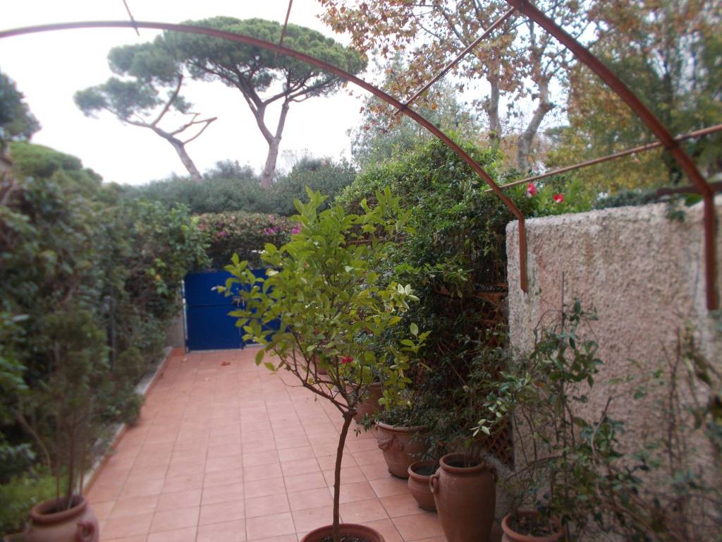 Appartamento a Santa marinella in Via Giulio Cesare - Foto 4