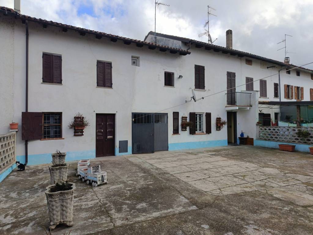 Villa a Casale monferrato in Cantone Grassi, 157 - Foto 2