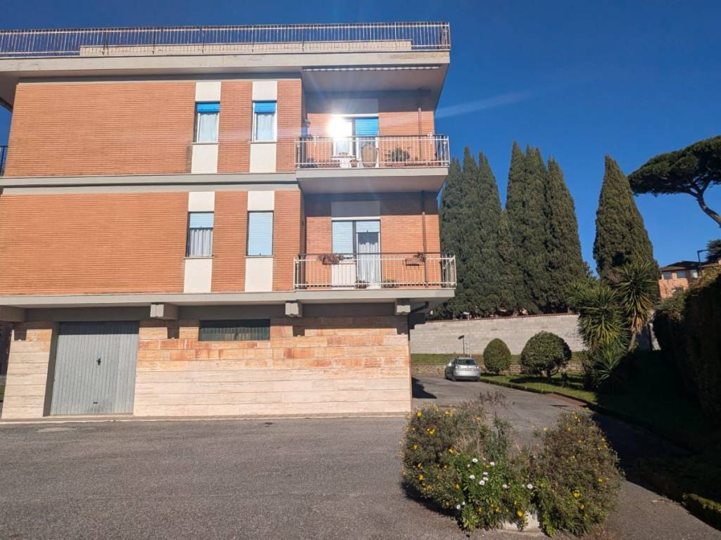 Attico / mansarda a Ariccia in Viale Piave - Foto 2