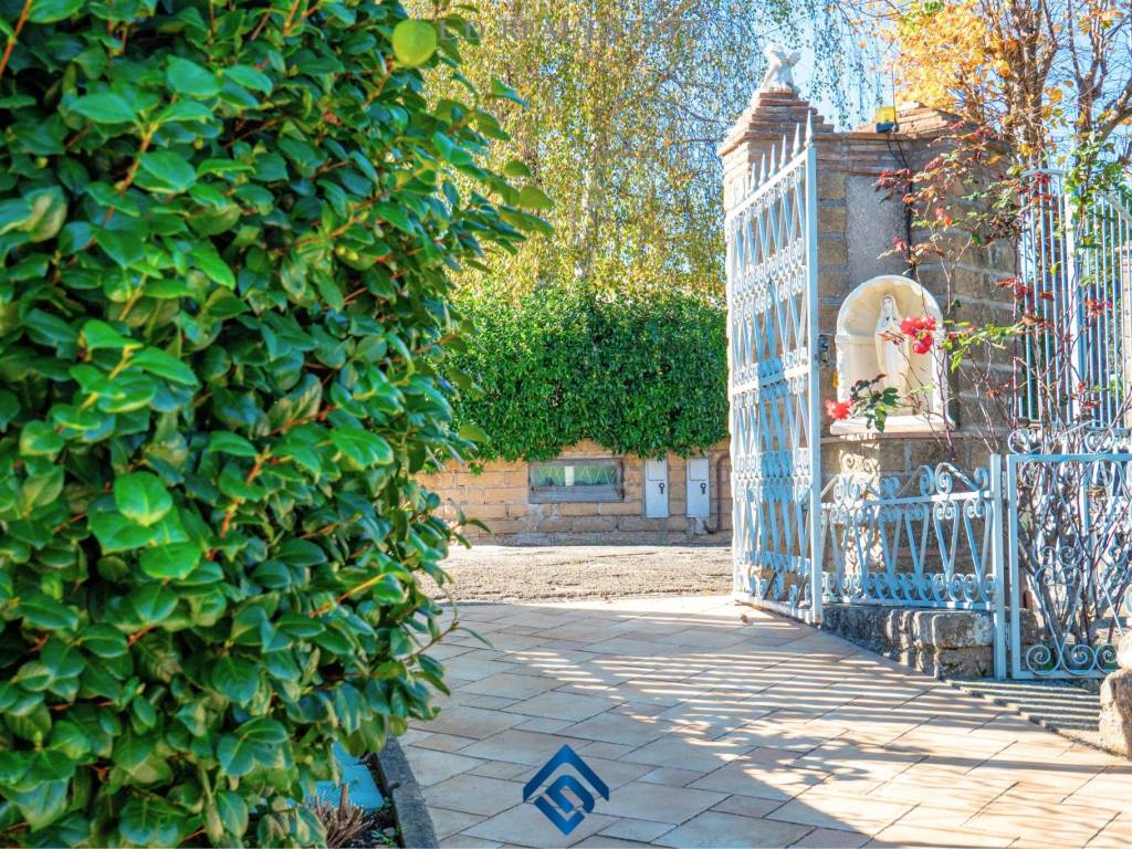 Villa a Capranica in Via Giosuè Carducci - Foto 2