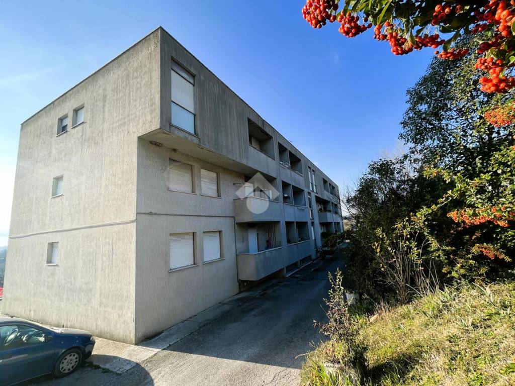 Appartamento a Amelia in Via Giovenale Gatti, 9 - Foto 2